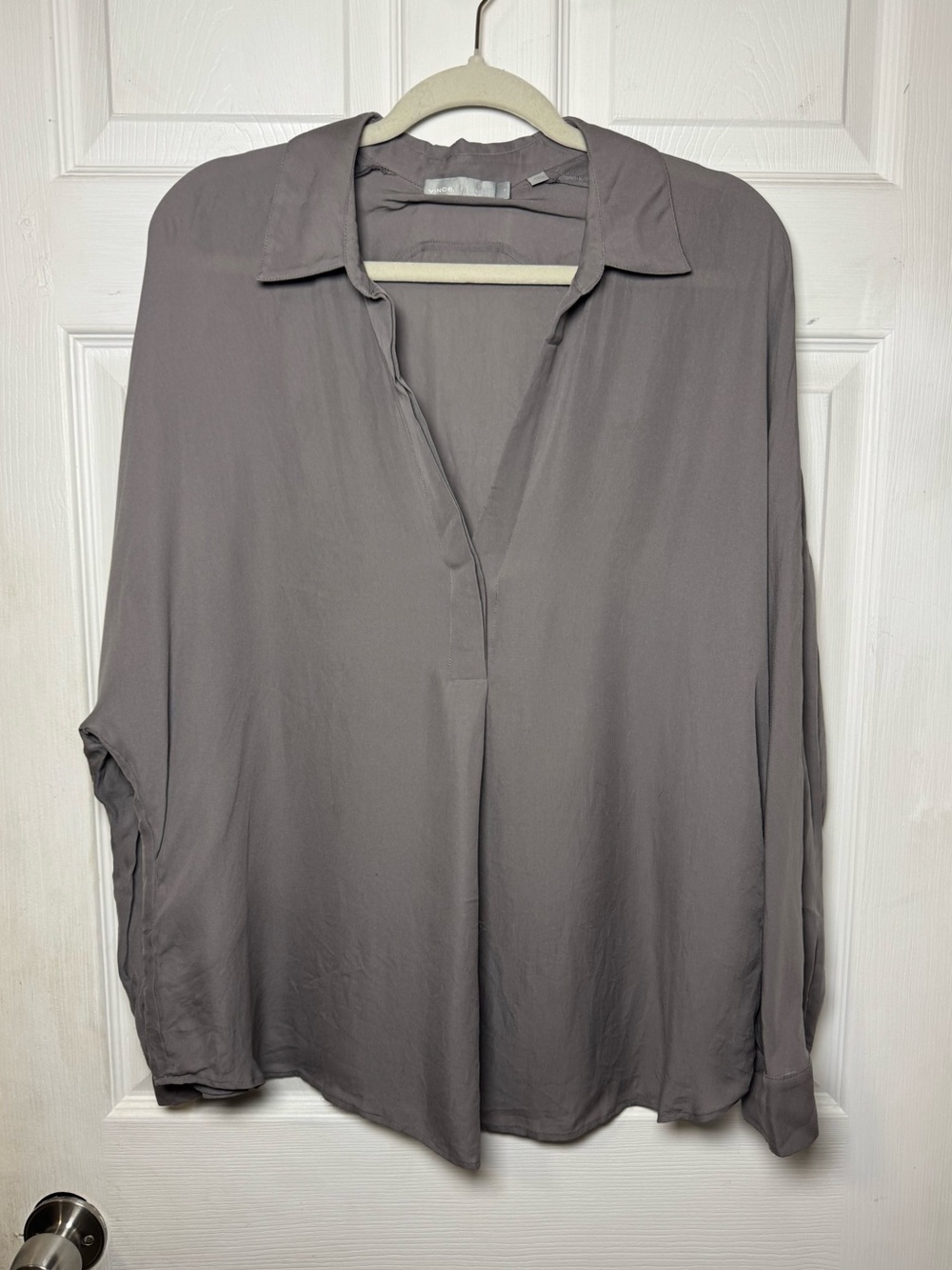 Vince Silk Gray Collared Blouse Women’s Large Business Casual